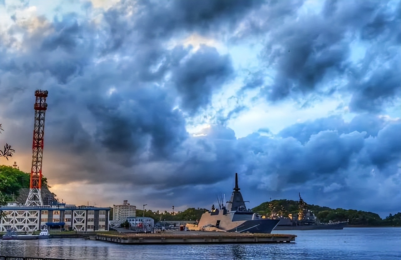 中国引领载人航天热潮,中国最新战舰055