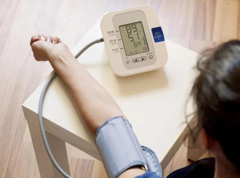 坚持喝酸奶身体有哪些变化,坚持每天早上喝酸奶会怎么样