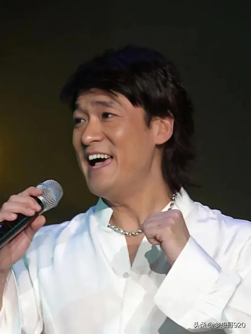 周华健多少岁结婚,周华健和他妻子如何相遇的