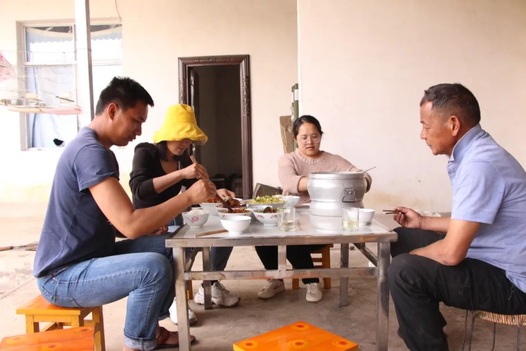 【悦读】大山里的“懒庄稼”生活中的“甜蜜蜜”