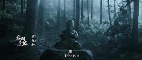 白发老妇在血色中“一夜回春”?通过杀戮释放欲望,只能说太奇葩