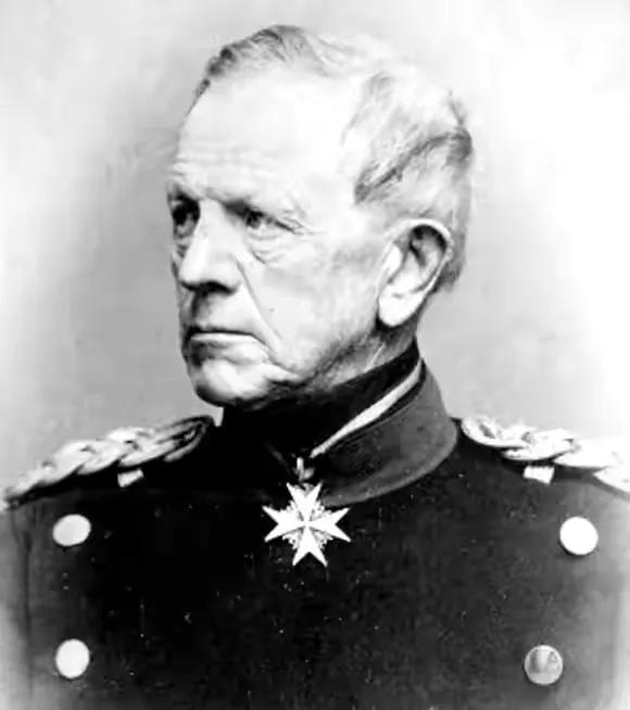 *毛老**奇——德意志帝国的利刃