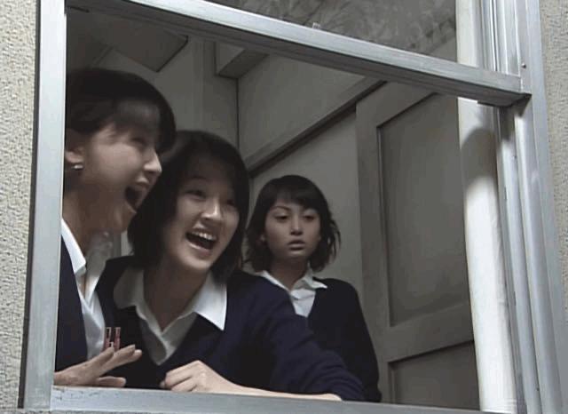 美人新剧尺度拉满，黑屋诱惑加激情肉搏，这么敢拍还是被吊打？