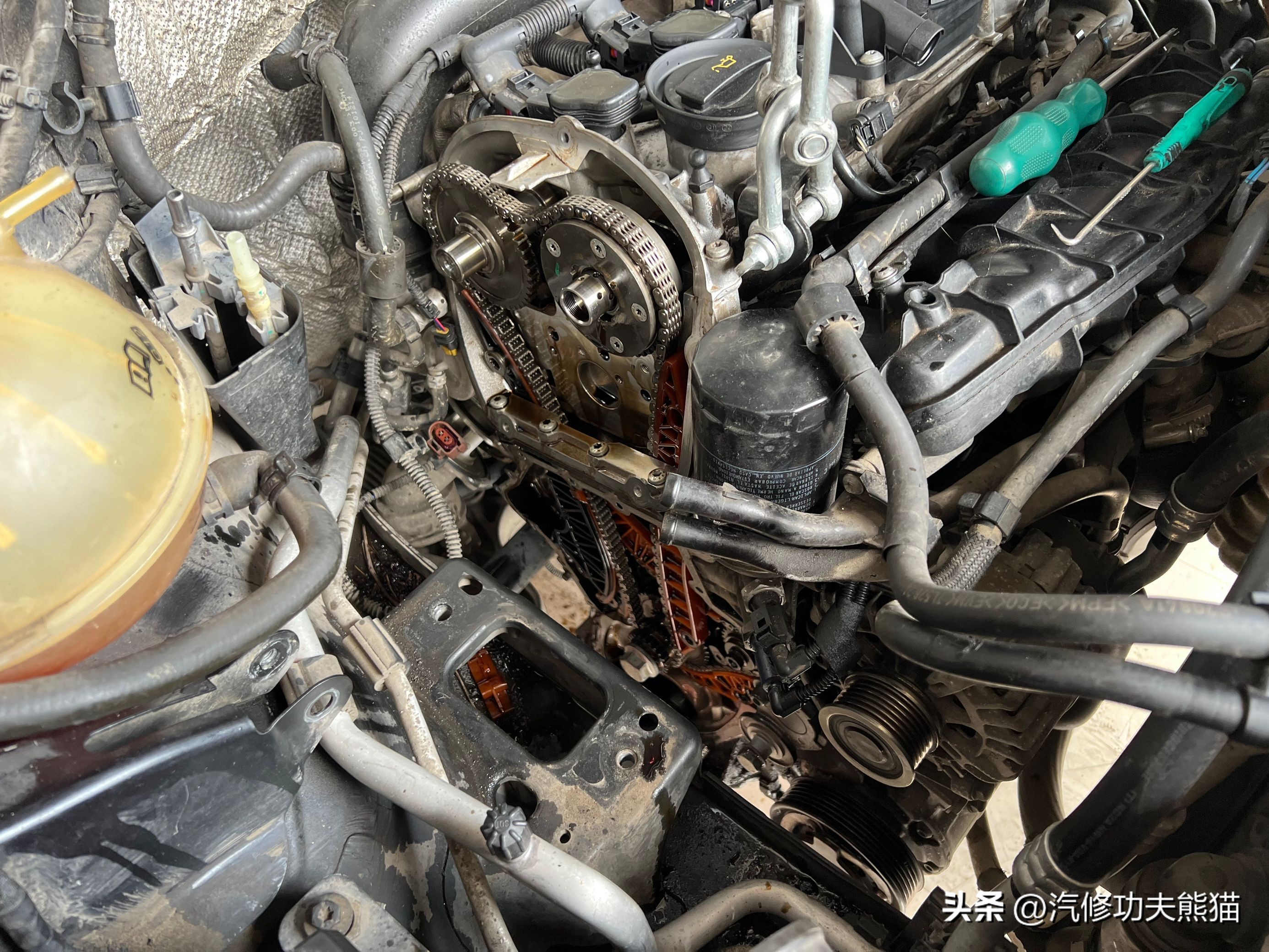 大众途观l2.0t2022保养复位,途观l2017款380tsi四驱豪华版保养