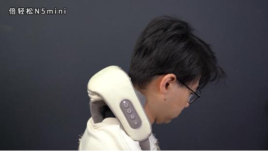 颈部按摩仪器倍轻松测评,多功能按摩器按摩颈部