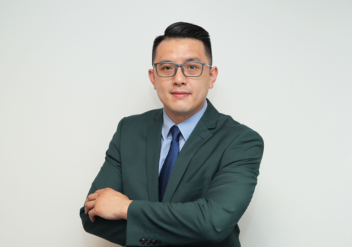 伍鹏志,伍鹏志简历