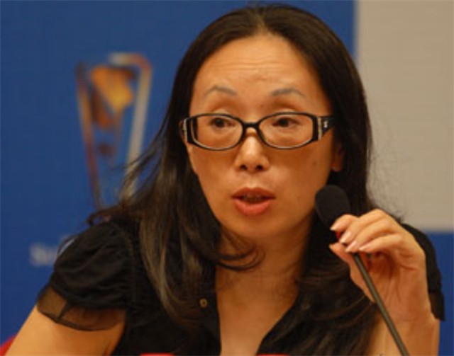 东北女富豪戴秀丽现状,黑龙江首富戴秀丽和她的丈夫