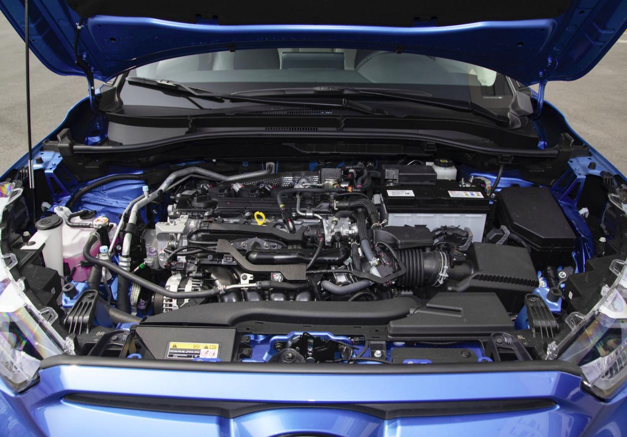 丰田锋兰达suv全部车型10-15万,丰田锋兰达suv是自吸的还是混动的