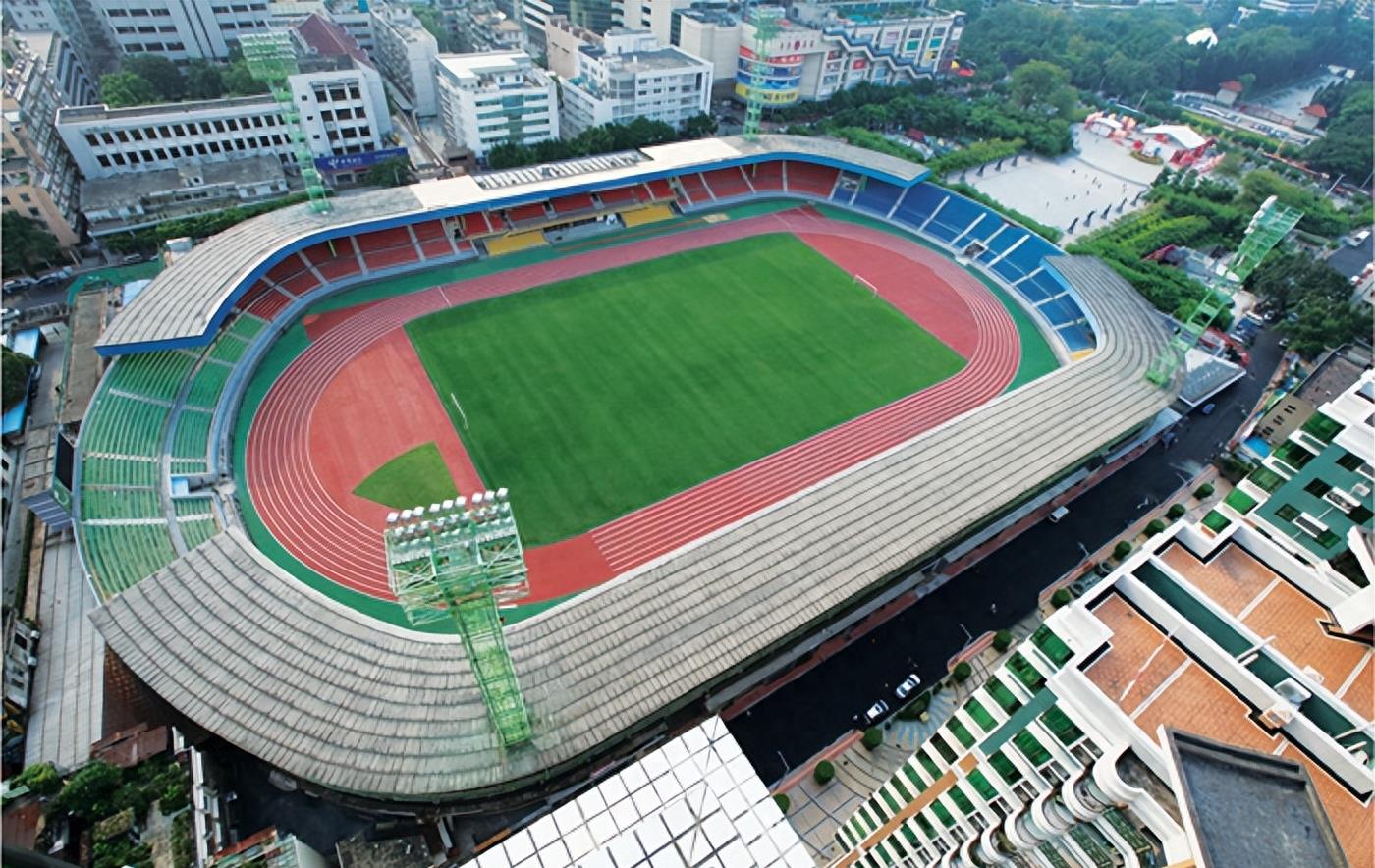 广州队重返越秀山球迷不离不弃,广州队越秀山主场票务