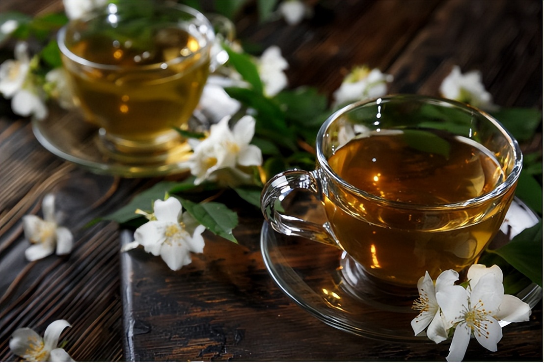 春日喝什么茶好,春天女人喝什么养颜抗衰老