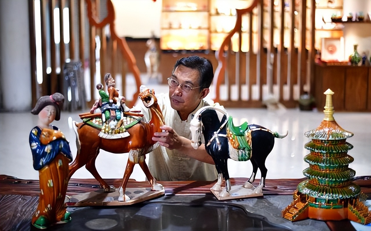 专家花6万买到真假文物,专家打算1000元买下赝品