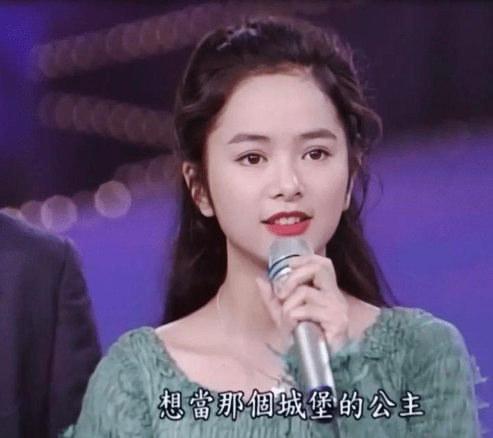 浪漫复古港风穿搭女,港风穿搭女复古时髦气质