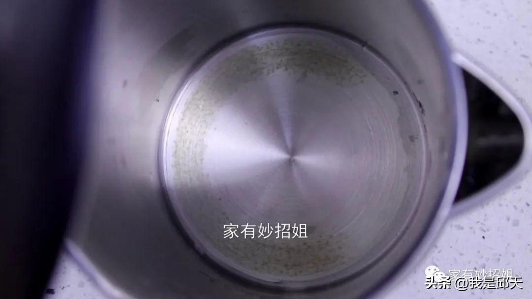 白醋去除冰箱异味,白醋去冰箱异味小妙招