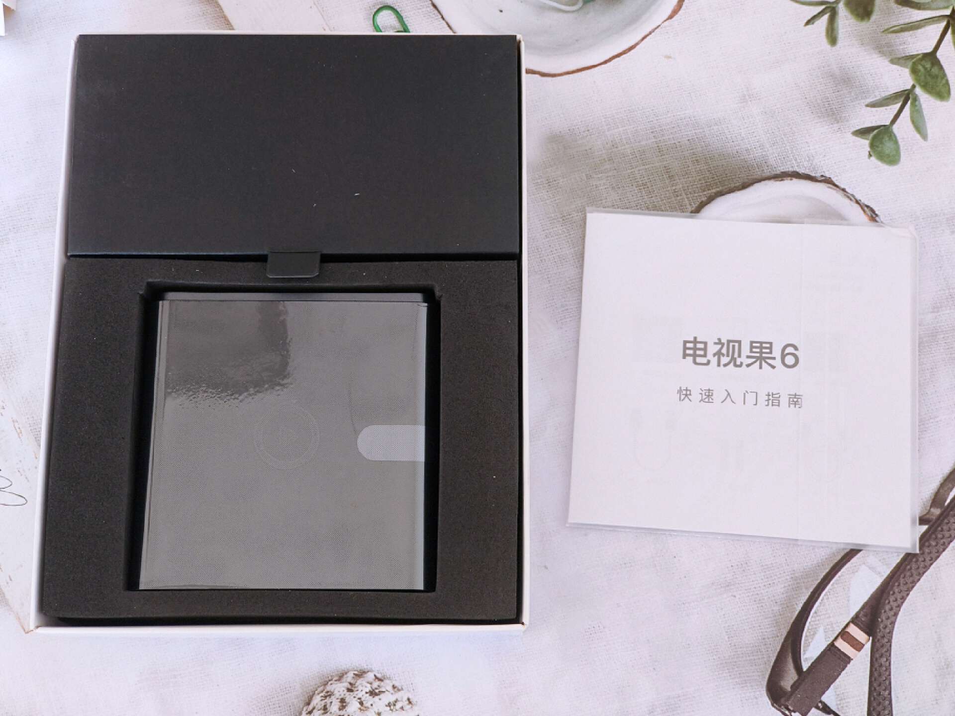 8K高清解码，老电视也能极致投屏？爱奇艺电视果6网络盒子体验