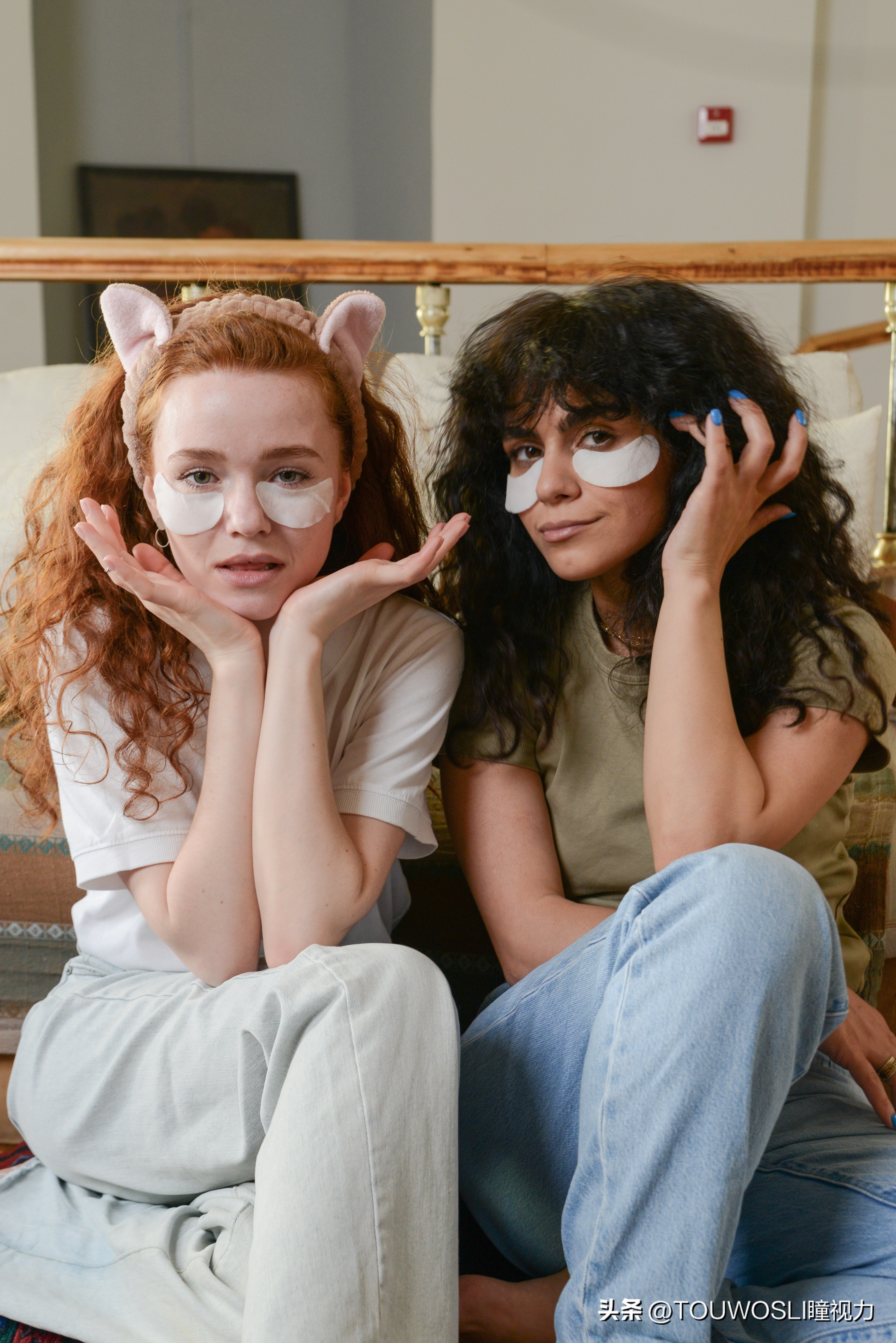 眼睛疲劳红血丝应该热敷还是冷敷,眼睛出现什么问题要赶紧治疗