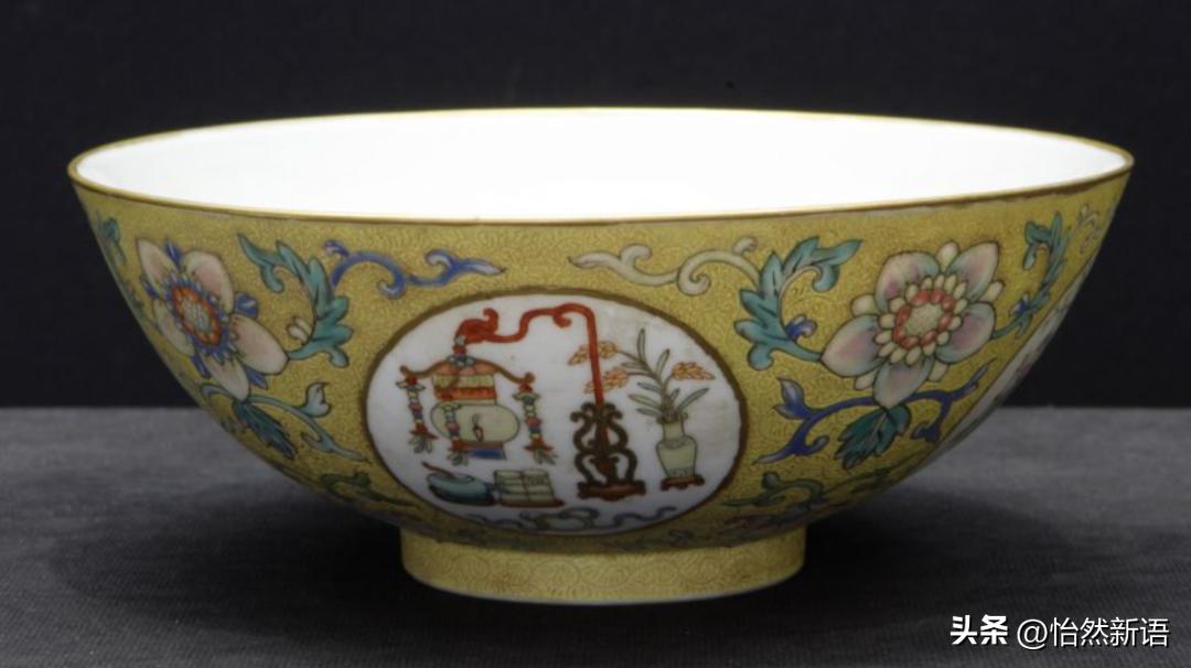 怎样鉴定粉彩瓷的手绘和贴花,如何区分珐琅彩和粉彩瓷器