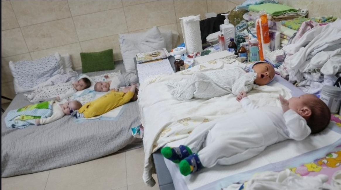 *交性**易泛滥、代孕合法，乌克兰女性是怎么沦落到今日地步的？