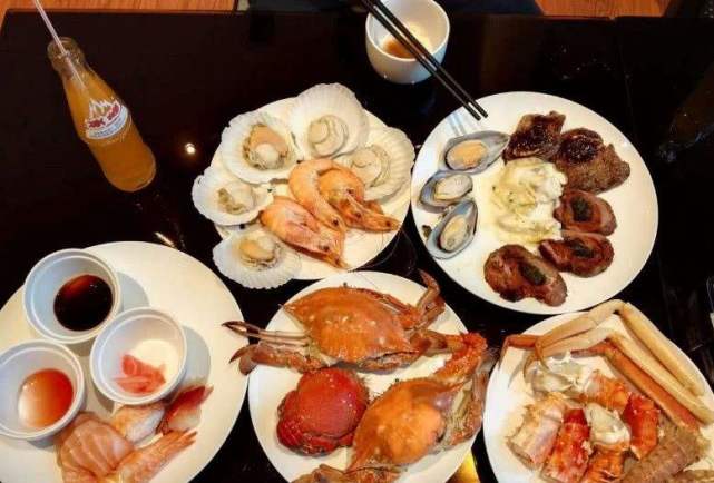 自助餐一吃就饱员工说出套路,自助餐一吃就饱员工说出其中套路