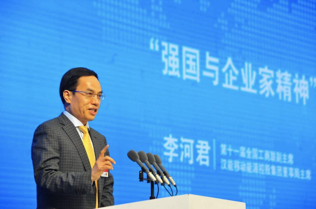 他凭一纸合同，就敢告发改委，盖水电站、做新能源，结局令人唏嘘