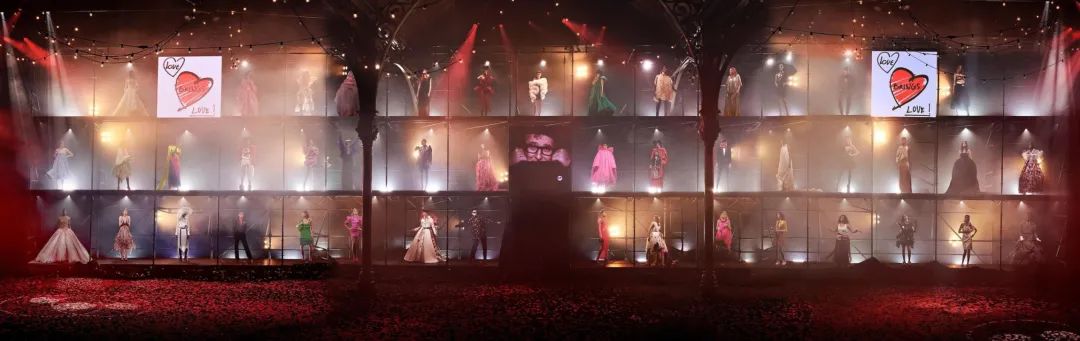 春天穿粉色到底有多好看呢,这个冬季穿粉色会让你惊艳动人