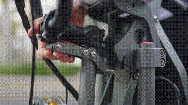 趋步折叠电动自行车,简行折叠倒三轮电动自行车