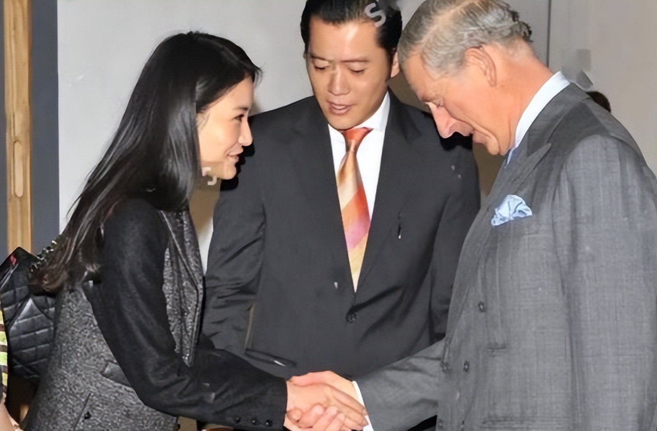 查尔斯弟媳,查尔斯和弟媳