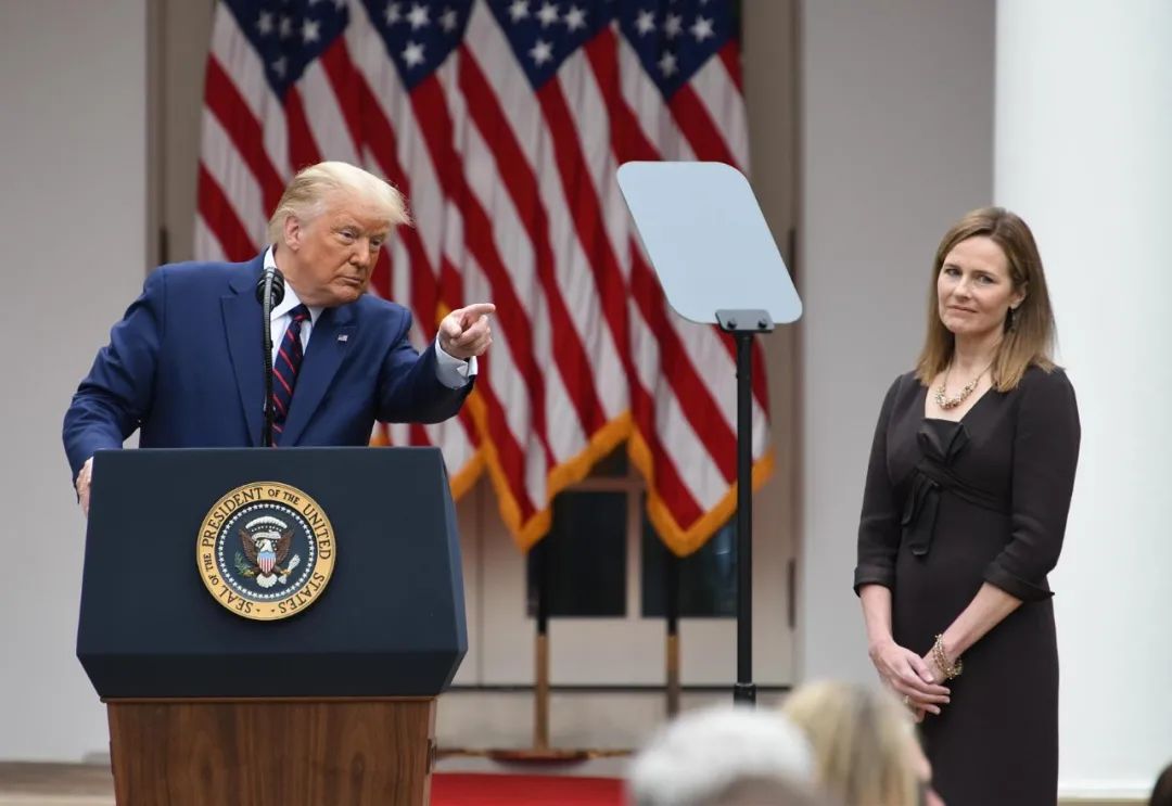 美国的女人，不干了