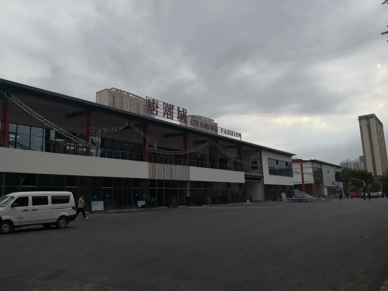 宝鸡多家购物中心等待开业，谁将率先打响2023年宝鸡商业第一枪