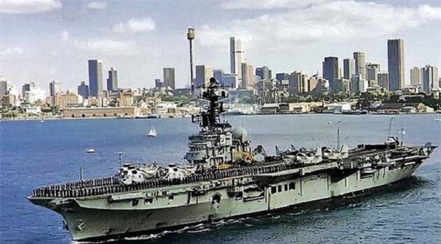 花三千万买澳洲航母,墨尔本号航母拆解