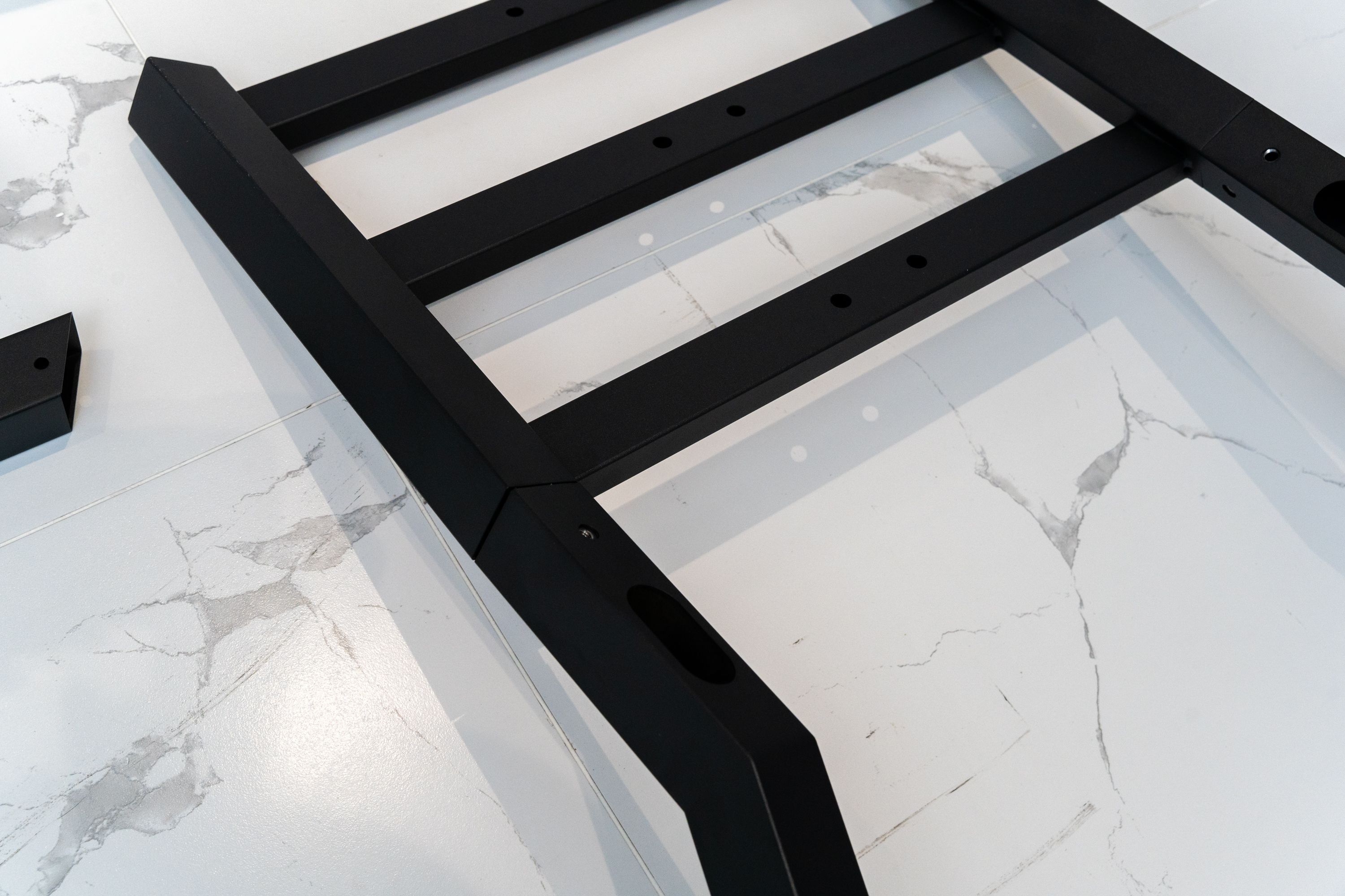 客厅电视支架安装高度多少合适,电视墙怎么安装电视支架