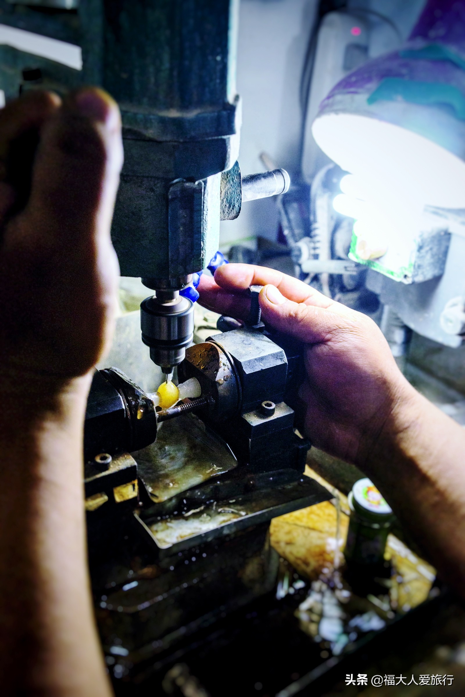 阿拉善玛瑙原石大量出售,阿拉善玛瑙原石出售