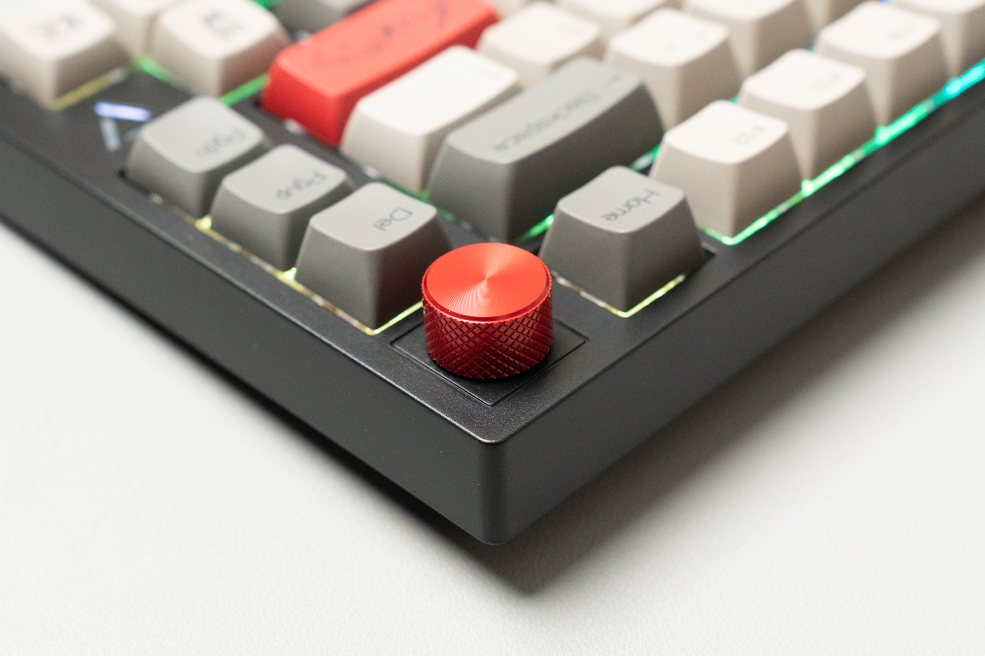 黑爵ak692机械键盘测评,黑爵的机械键盘怎么样值得买吗