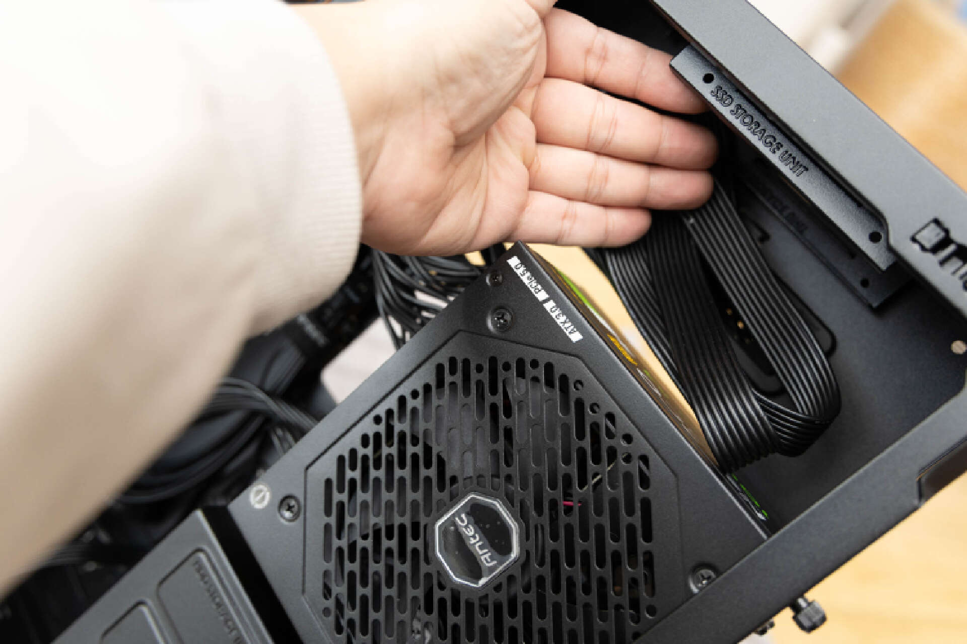 全塔海景房机箱,安钛克机箱c8海景房