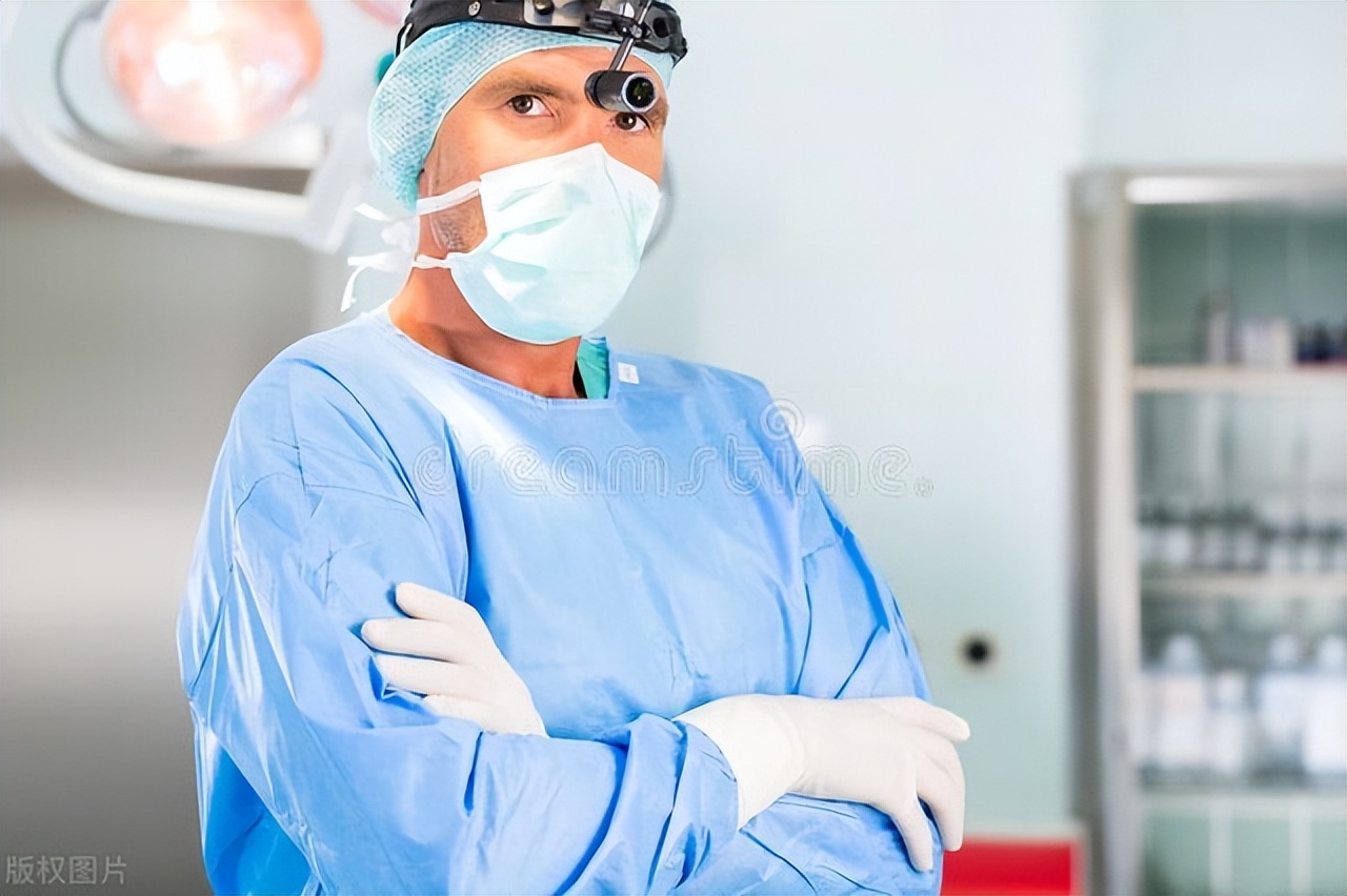 独立学院出来的男护士就业前景,二本男护士就业前景