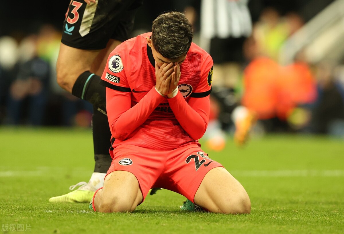 4-1，34%控球却造22射！英超保级队疯狂逆袭，力压3大豪门稳居第3