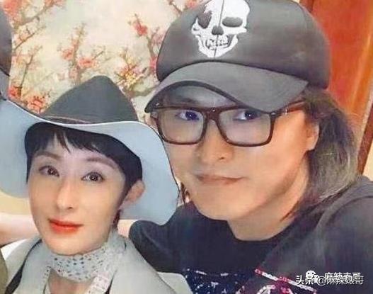 被老公叫去给他朋友表演，这是嫁了个什么人啊？