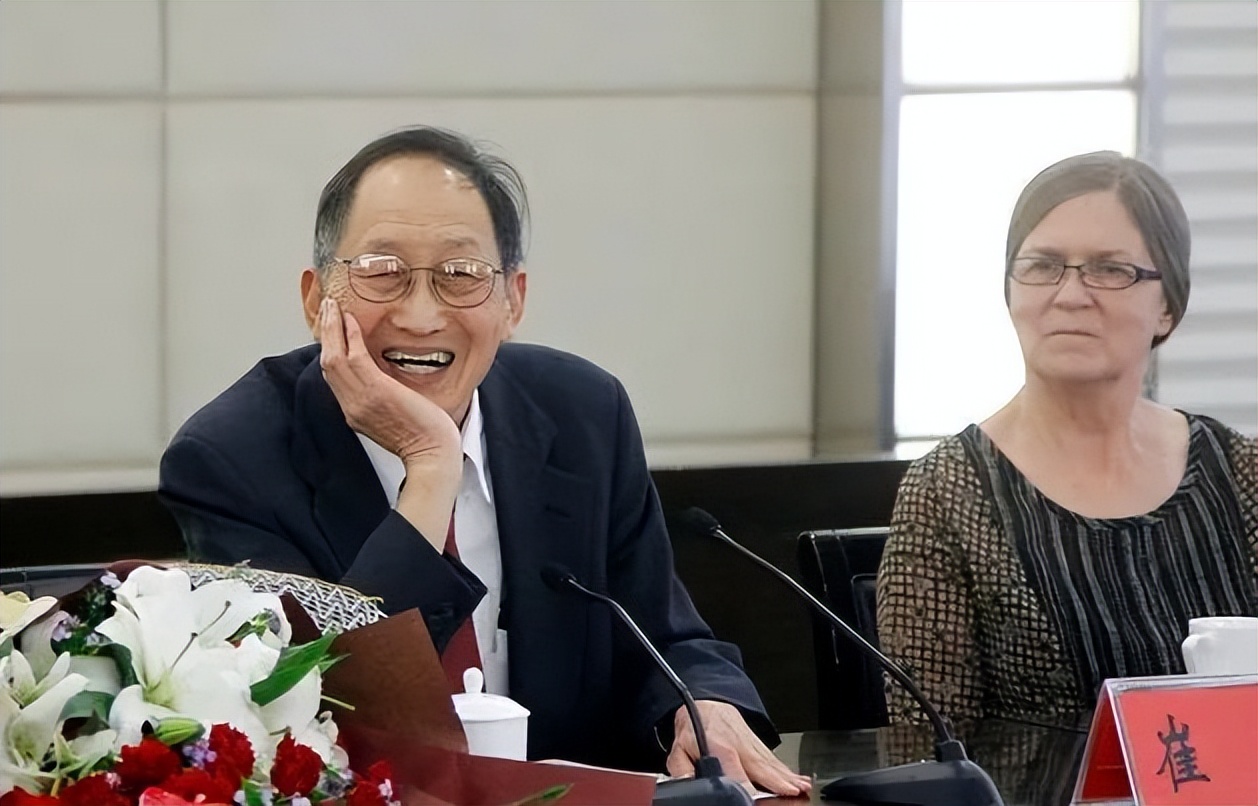 海归高才生，为啥回国找不到工作？在美华人敢讲真话：颠覆认知！