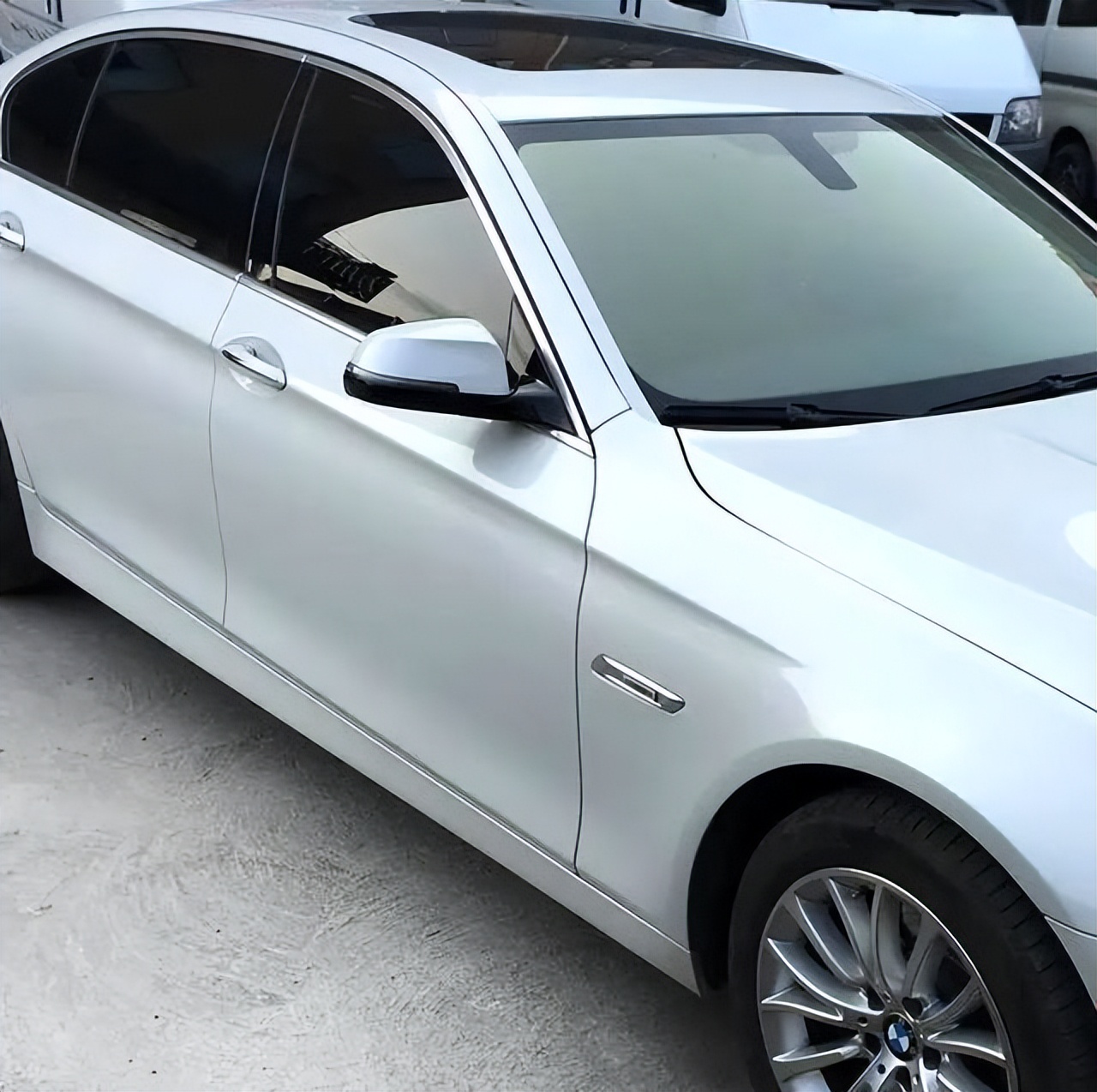 防刮膜贴车膜一般多少钱,全车膜加多少钱的膜好