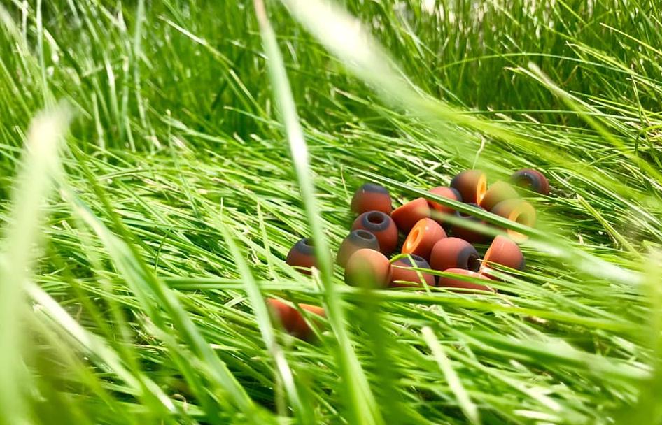 airpodspro换耳套,更换airpodspro耳机送延保吗