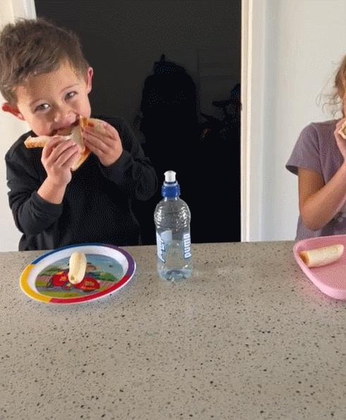 25岁妹子离婚后带娃和闺蜜合租!晒日常爆红网络:姐妹比男人靠谱