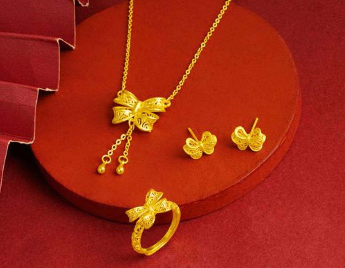 给长辈选的黄金首饰,送异性朋友黄金首饰合适吗