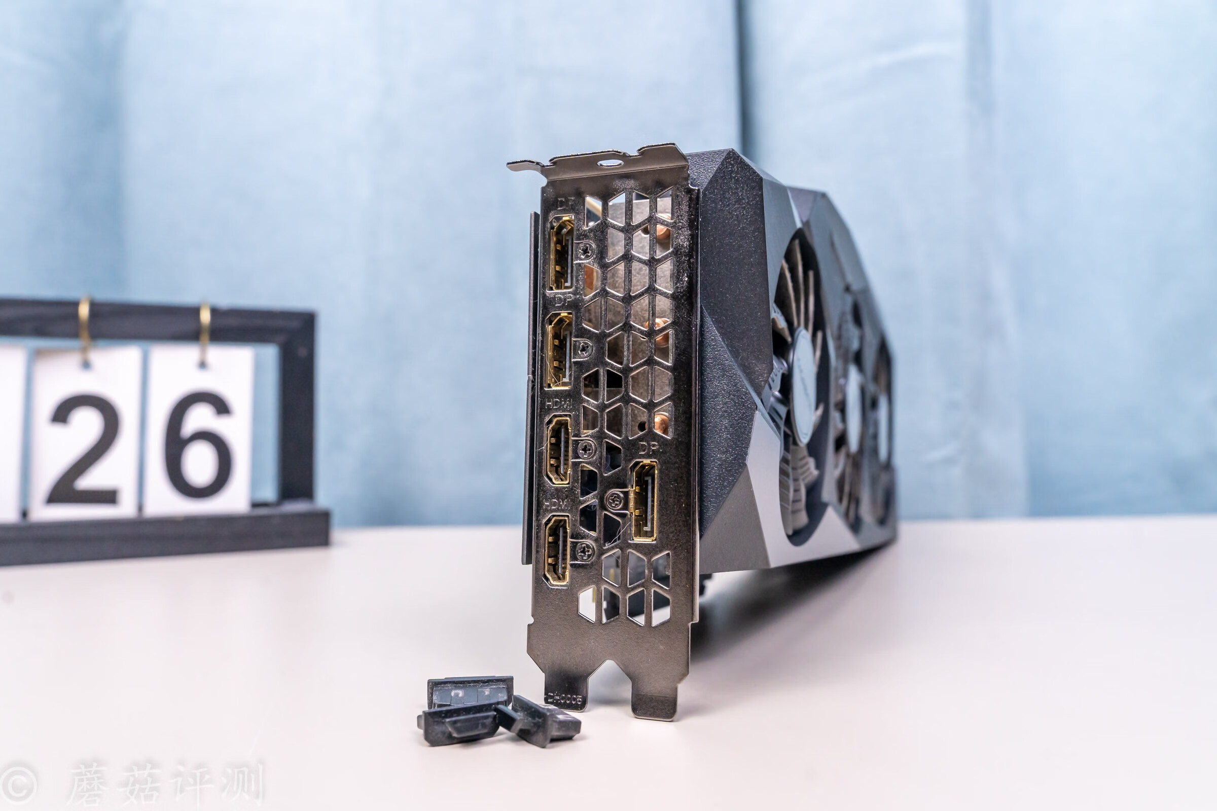 技嘉3090ti水雕显卡,技嘉rtx4090魔鹰oc怎么样