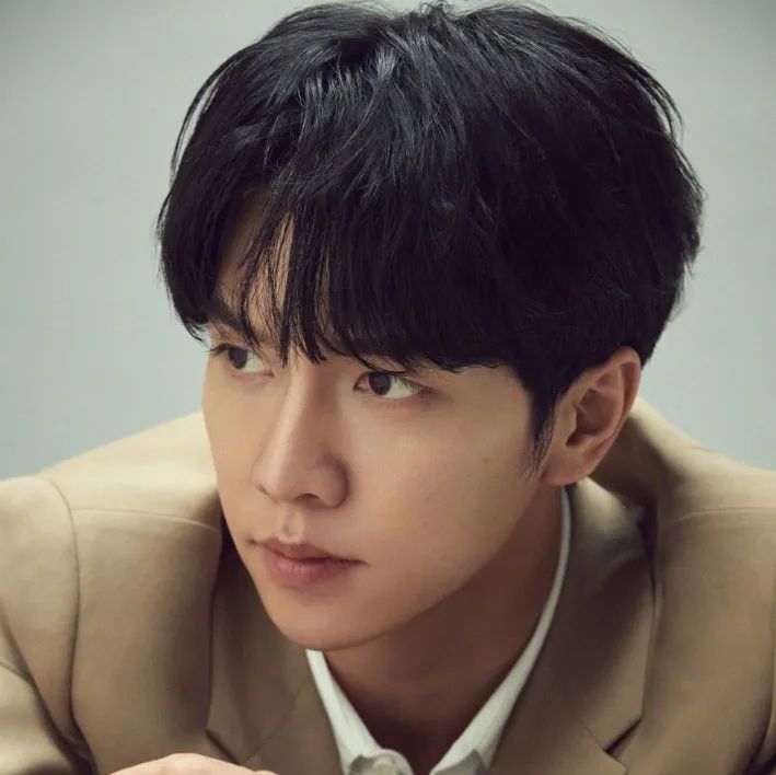 顶流明星整容，男星妻子被婆家虐待，除了汪小菲，这四个瓜也精彩