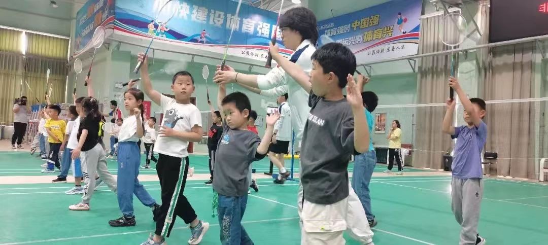 泉口街道大桥社区开展庆六一活动,江麓社区庆祝六一儿童节活动