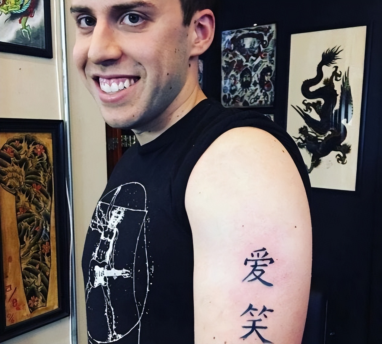 贝克汉姆纹身意义,贝克汉姆纹身中文手稿