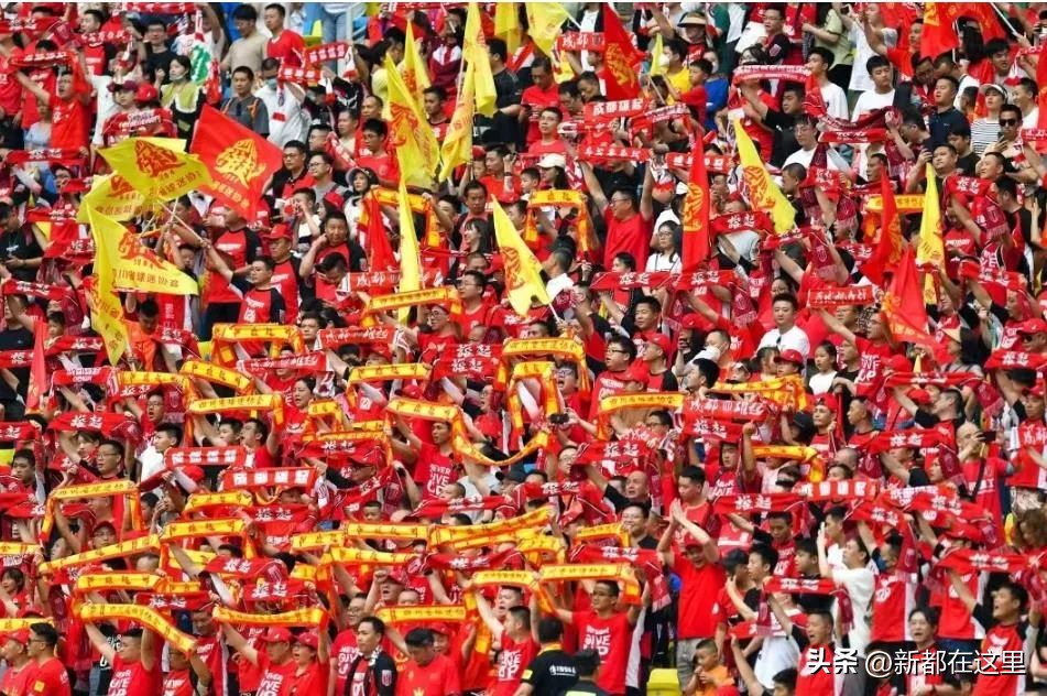 超燃！新都这支球队“赢麻了”