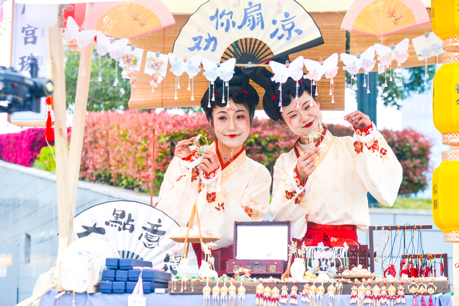 欢乐谷踏青赏春单人全日票,上海欢乐谷踏青活动