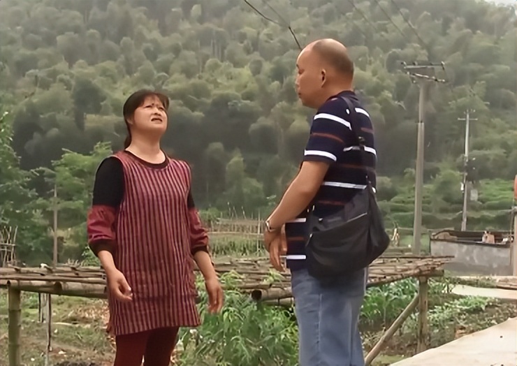 浙江小伙在家种树一斤树叶卖2万,浙江大叔种树赚大钱