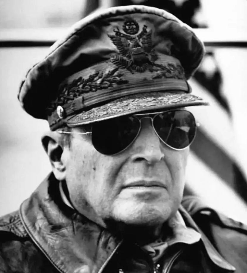 德国军事专家分析志愿军实力,德国专家对中国军人看法