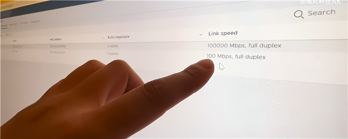 王思聪用amd处理器,王思聪电脑装了三个显卡